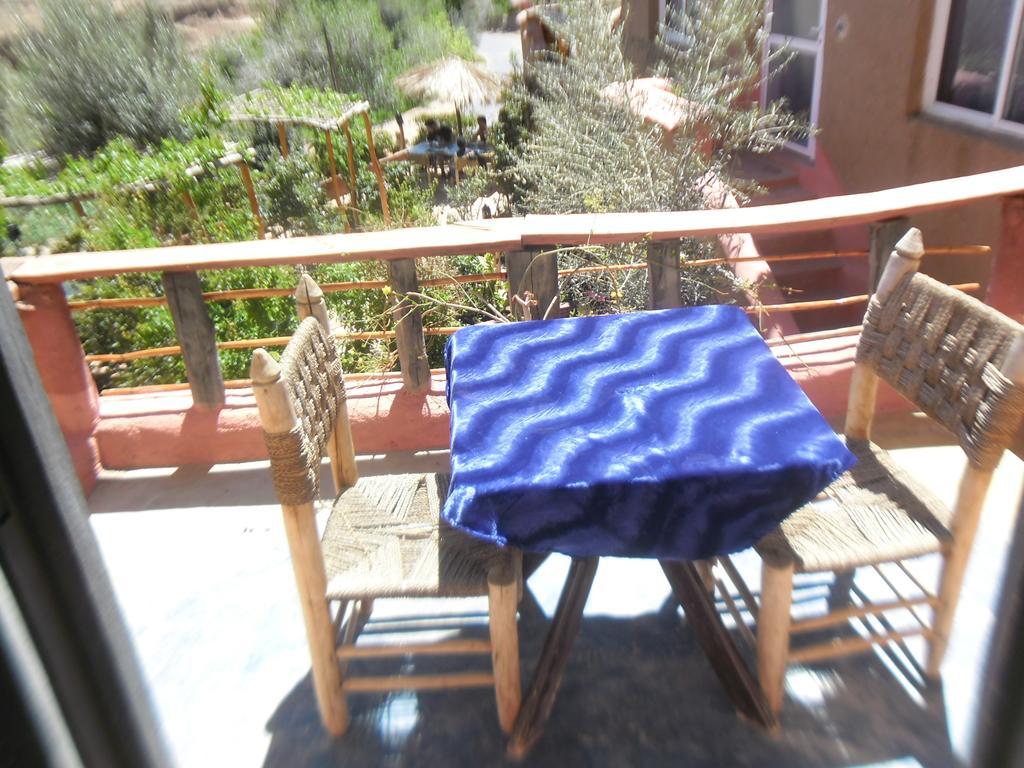 Auberge Le Jardin De La Source Ait Ben Ali Bagian luar foto