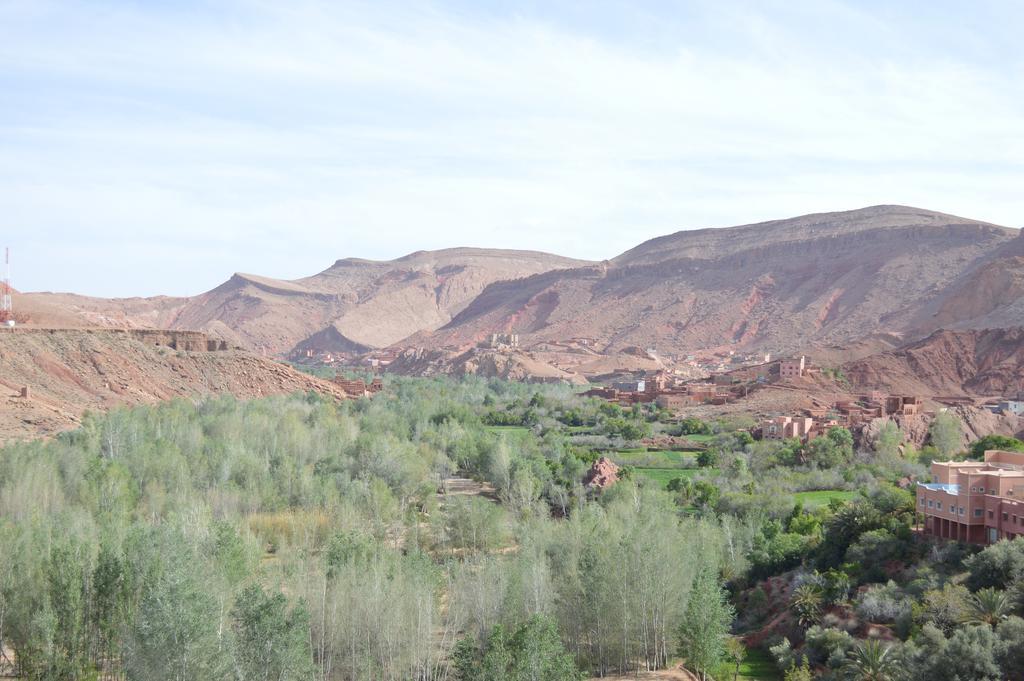 Auberge Le Jardin De La Source Ait Ben Ali Bagian luar foto