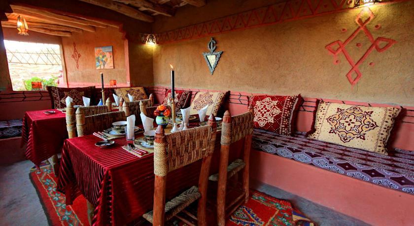 Auberge Le Jardin De La Source Ait Ben Ali Bagian luar foto