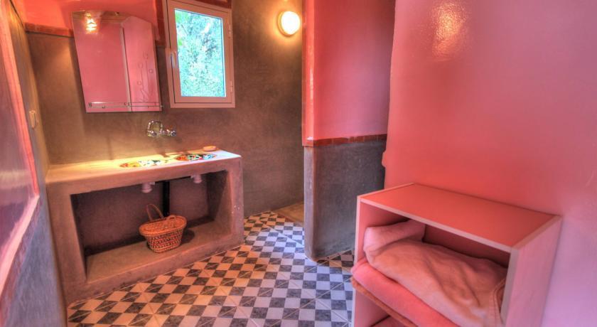 Auberge Le Jardin De La Source Ait Ben Ali Bagian luar foto