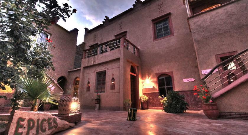 Auberge Le Jardin De La Source Ait Ben Ali Bagian luar foto